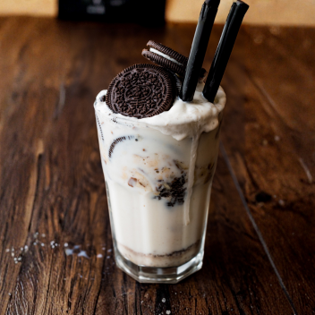 Oreo Shake - Kappachino Café Brampton